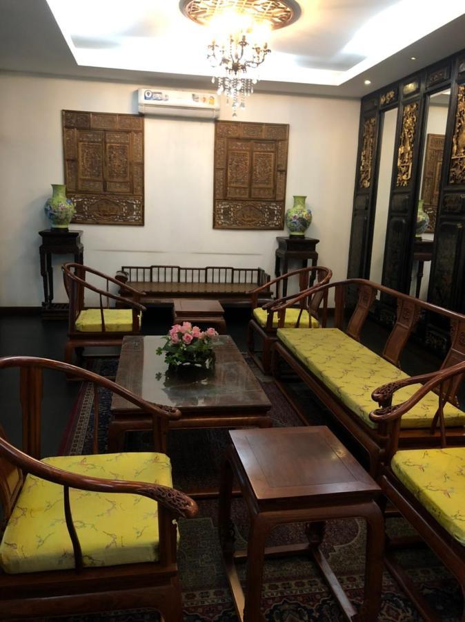 Hotel Iya Патхумтхани Экстерьер фото