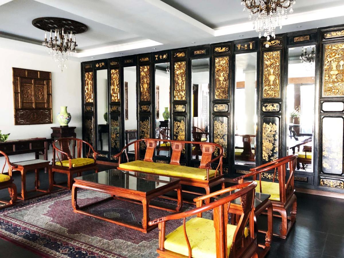 Hotel Iya Патхумтхани Экстерьер фото
